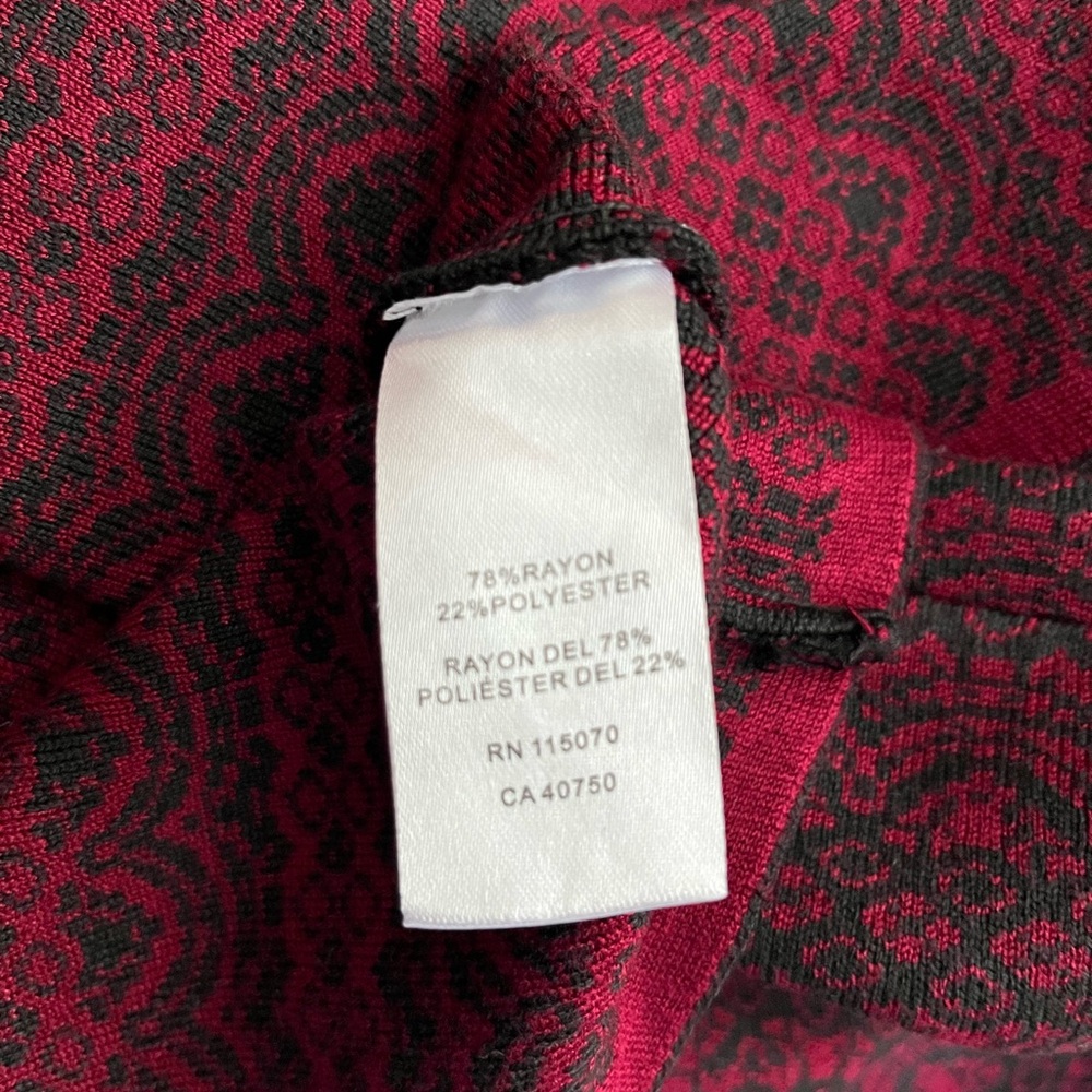 Ladies preloved dress - Picture 5 of 8
